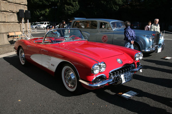 60-02a (08-11-30)_212b 1960 Chevrolet Corvette.JPG